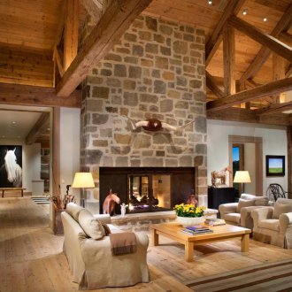 Дневна с рустик камина