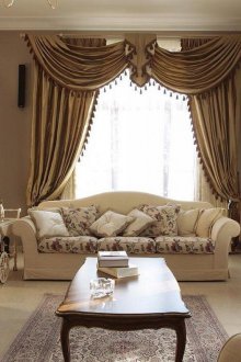 Класически завеси от пискюл