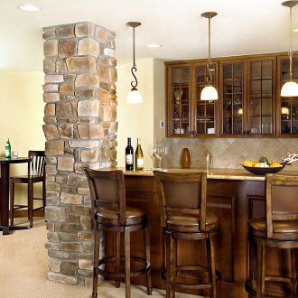 Балконска облицовка в камък имитиращ сайдинг