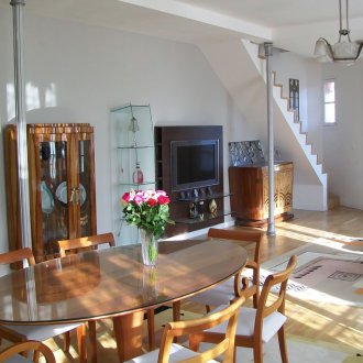 Метални колони в интериора