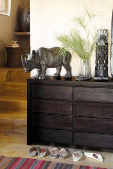 Мебели в етно стил