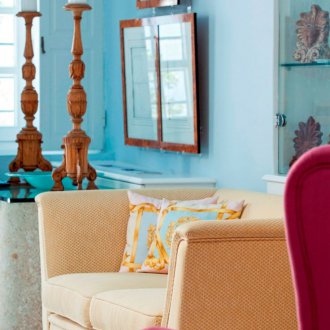 Мебели в гръцки стил