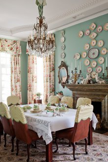 Мебели в руски стил