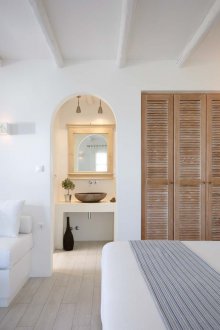 Мебели в средиземноморски стил