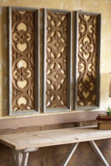 Декоративен дървен панел в стила на изтъркан шик