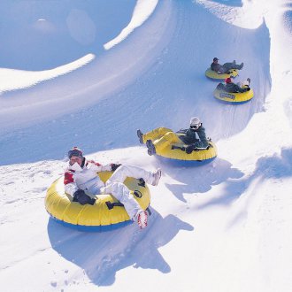 Снежна пързалка за гумени тръби