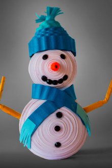 Как да си направим снежен човек с помощта на техника quilling