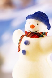 Снежен човек, изработен от вълна