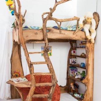 Pembibitan besar-besaran dalam gaya desa