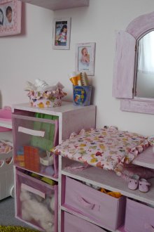 Pelbagai kanak-kanak dalam gaya bergaya lusuh