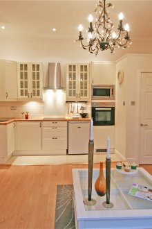 Ванилна кухня в студио