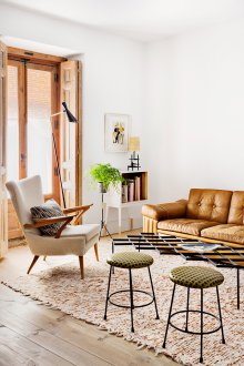 Design of a one-room Khrushchev geometric print