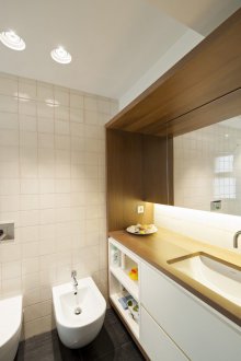 The combined bathroom of a one-room Khrushchev