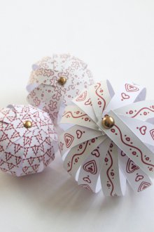 Коледни топки от хартия