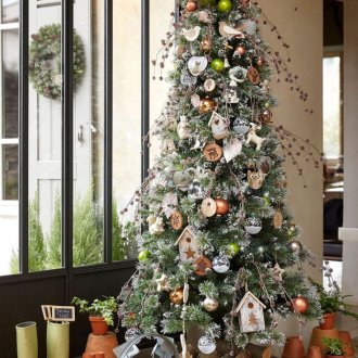 Коледна украса в селски стил