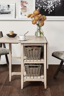 Сгъваема маса, изработена от избелен дъб