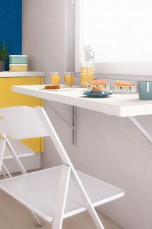 Сгъваема маса бяла