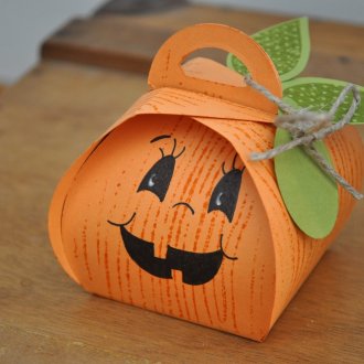 Кутия с тиква за Хелоуин
