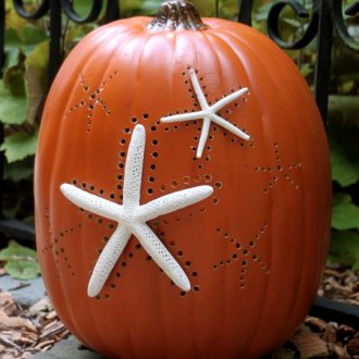 Хелоуин тикви със звезден декор