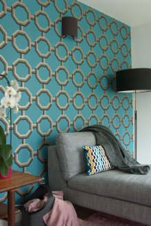 Останките от син тапет в интериора