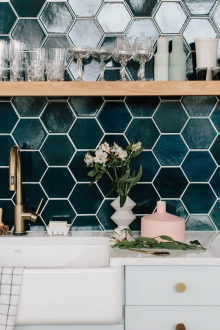 Тюркоазена плочка 2019