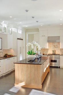 Интериор на кухня в частна къща