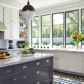 Мраморна кухня в частна къща