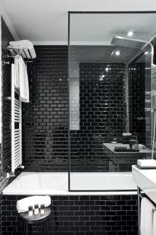 Черен и бял глиган