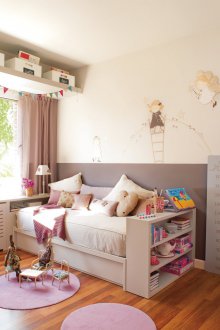 Детска стая за момиче с диван