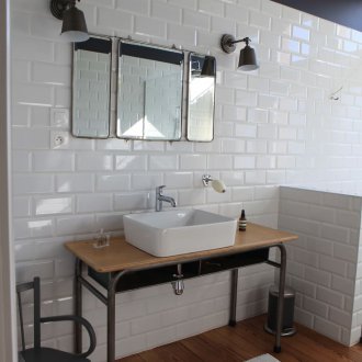 Cermin bilik mandi loteng