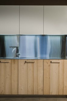 Кухня от масивно дърво