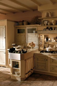 Шаби шик кухня от масивно дърво