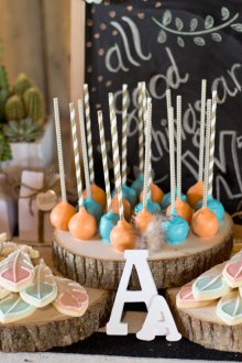Rustic style kids birthday decoration