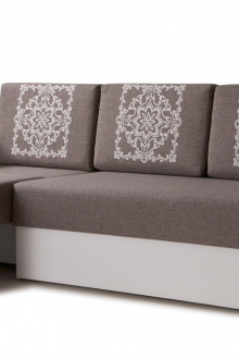 소파를 거실로 변신