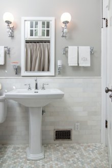 Комбинирана баня в стил Арт Нуво