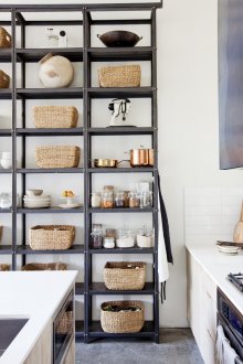 Дизайн килер с рафтове