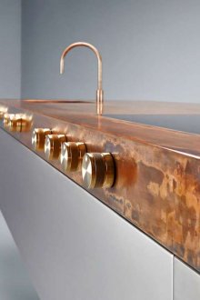 Дизайн на кухня с медна повърхност 2019