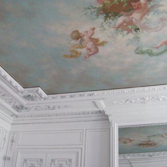 Боядисана перваза