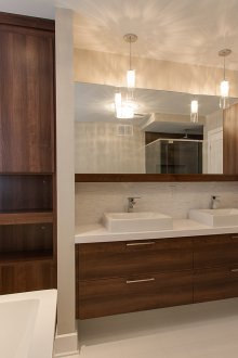 Kabinet bilik mandi nipis