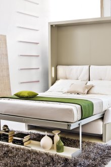 회색 변신 케이스는 침대가 된다