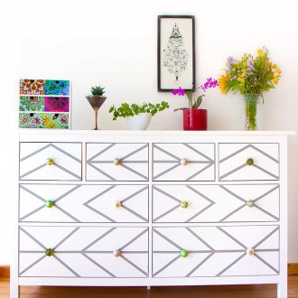 Самозалепващ се декоративен филм