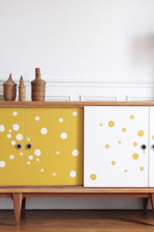 Самозалепващ се филм за пиедестал