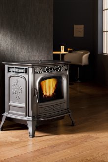 Stahlofen im Innenraum