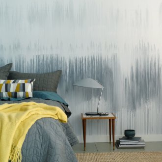 Рисуване на стената на спалнята