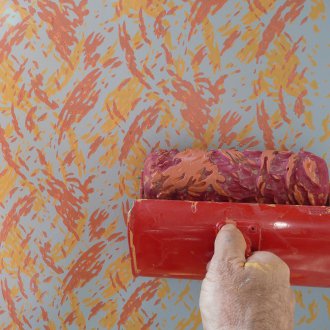 Рисунка на ролки на стената