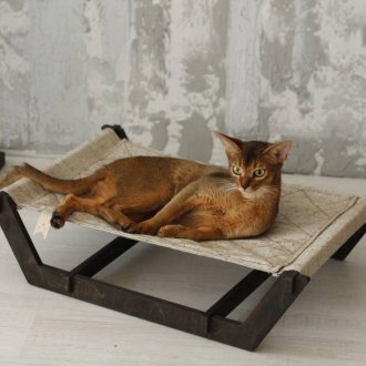 Котешки хамак ниско