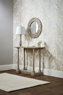 Декориране на коридора с тапети с птици