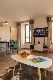 Furnishing of a one-room apartment in modern style