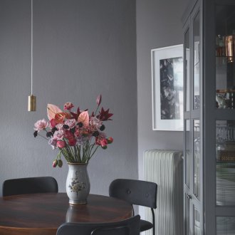 Furnishing one-room apartment