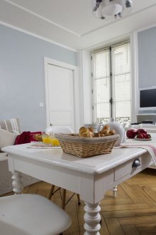 Furnishing of a studio apartment with carved furniture